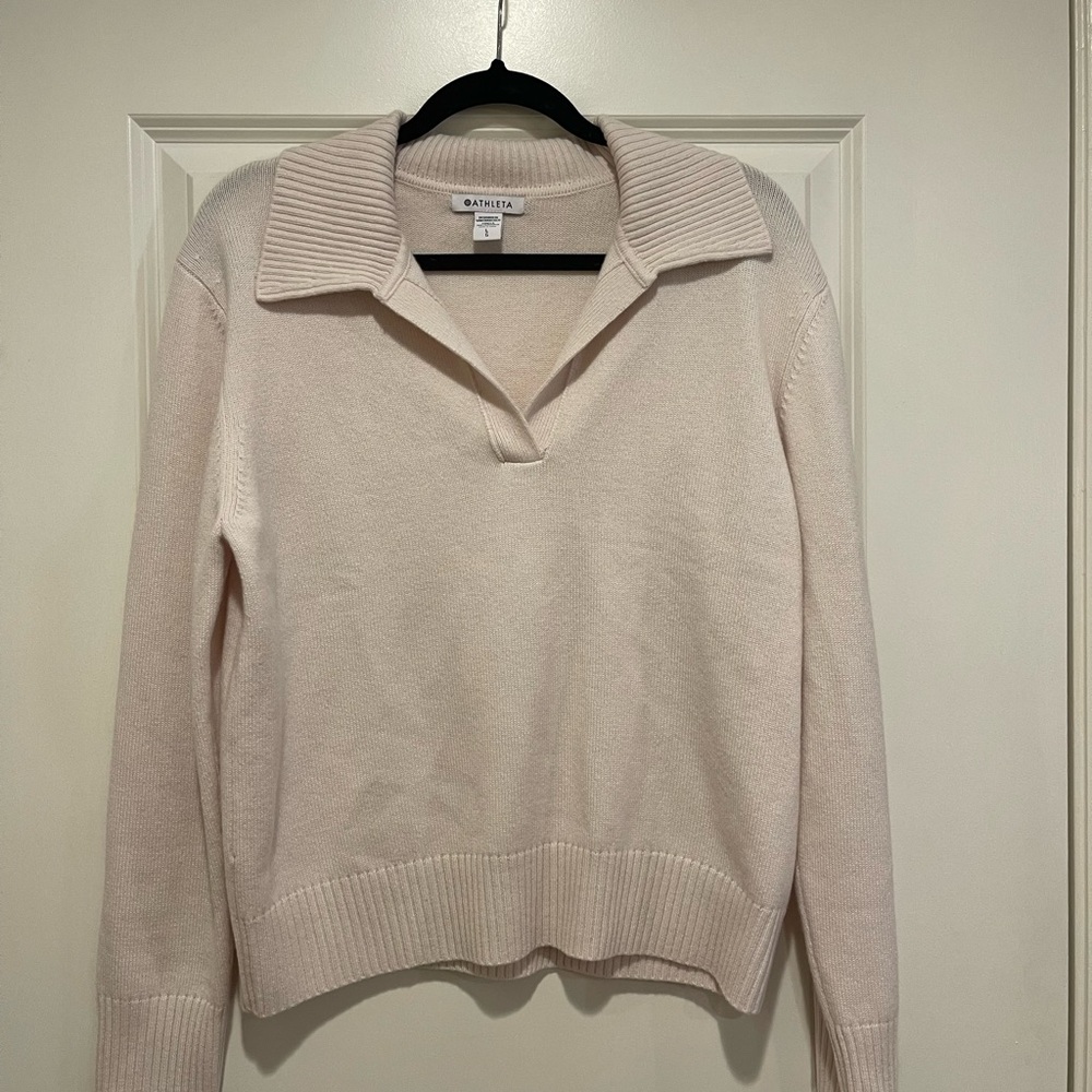 Athleta Women's Cream V-Neck Sweater